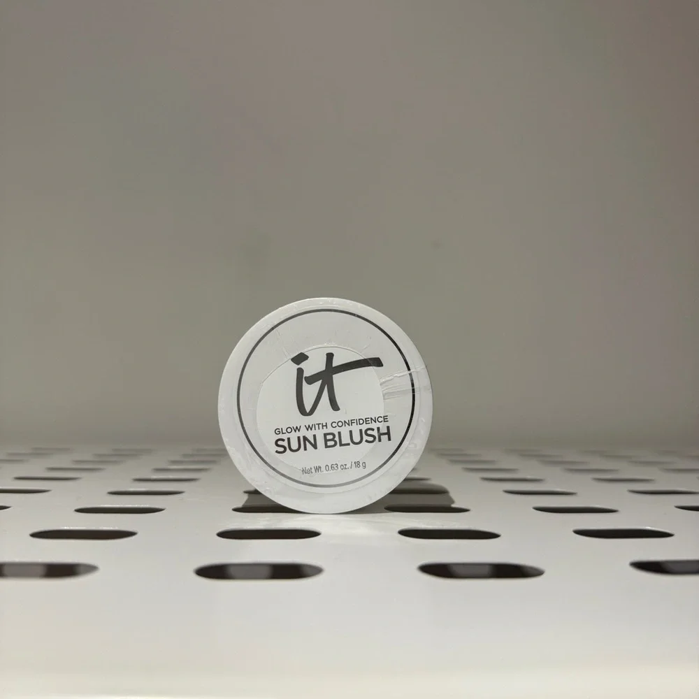 IT Cosmetics Glow with Confidence Sun Cream Blush - Sunlit 10 - Picture 3 of 4